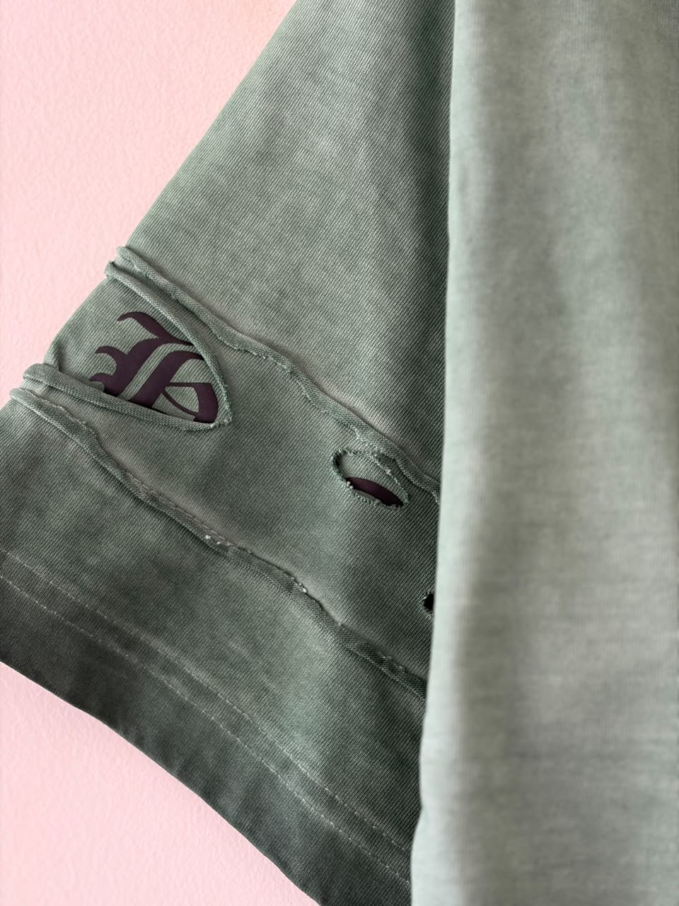 Sage relic bloom tee