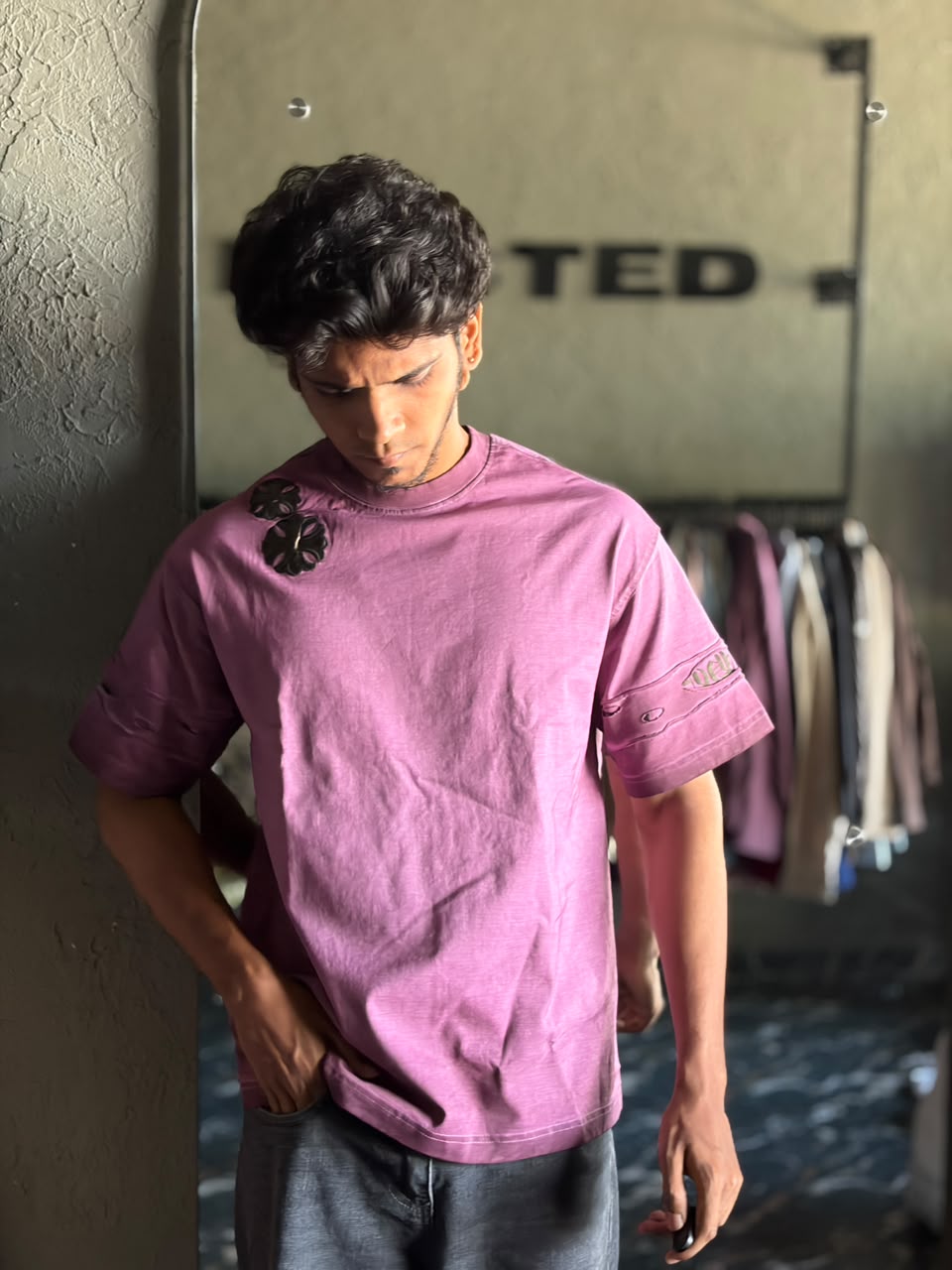 Mauve relic bloom tee