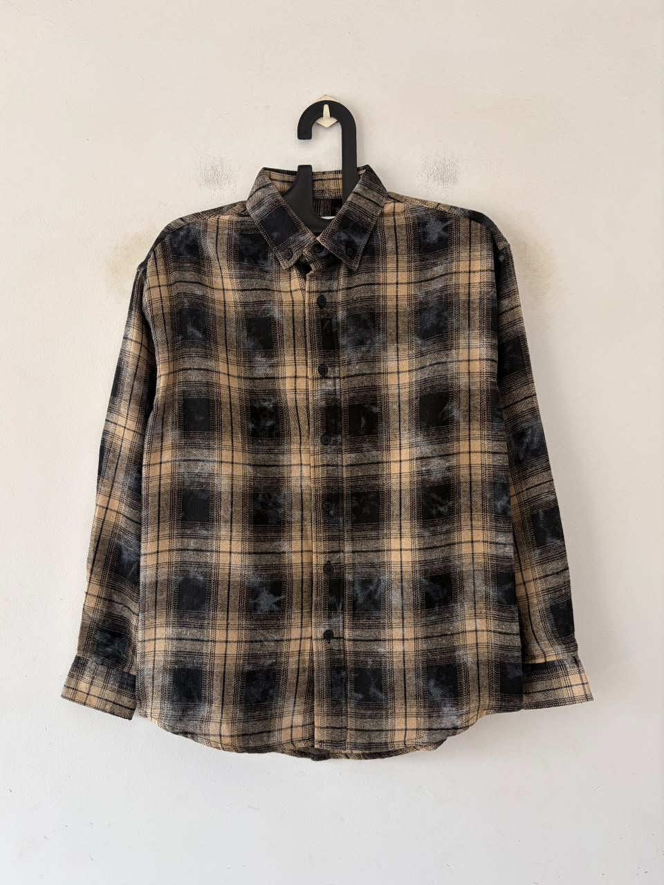 Beige & charcoal washed flannels