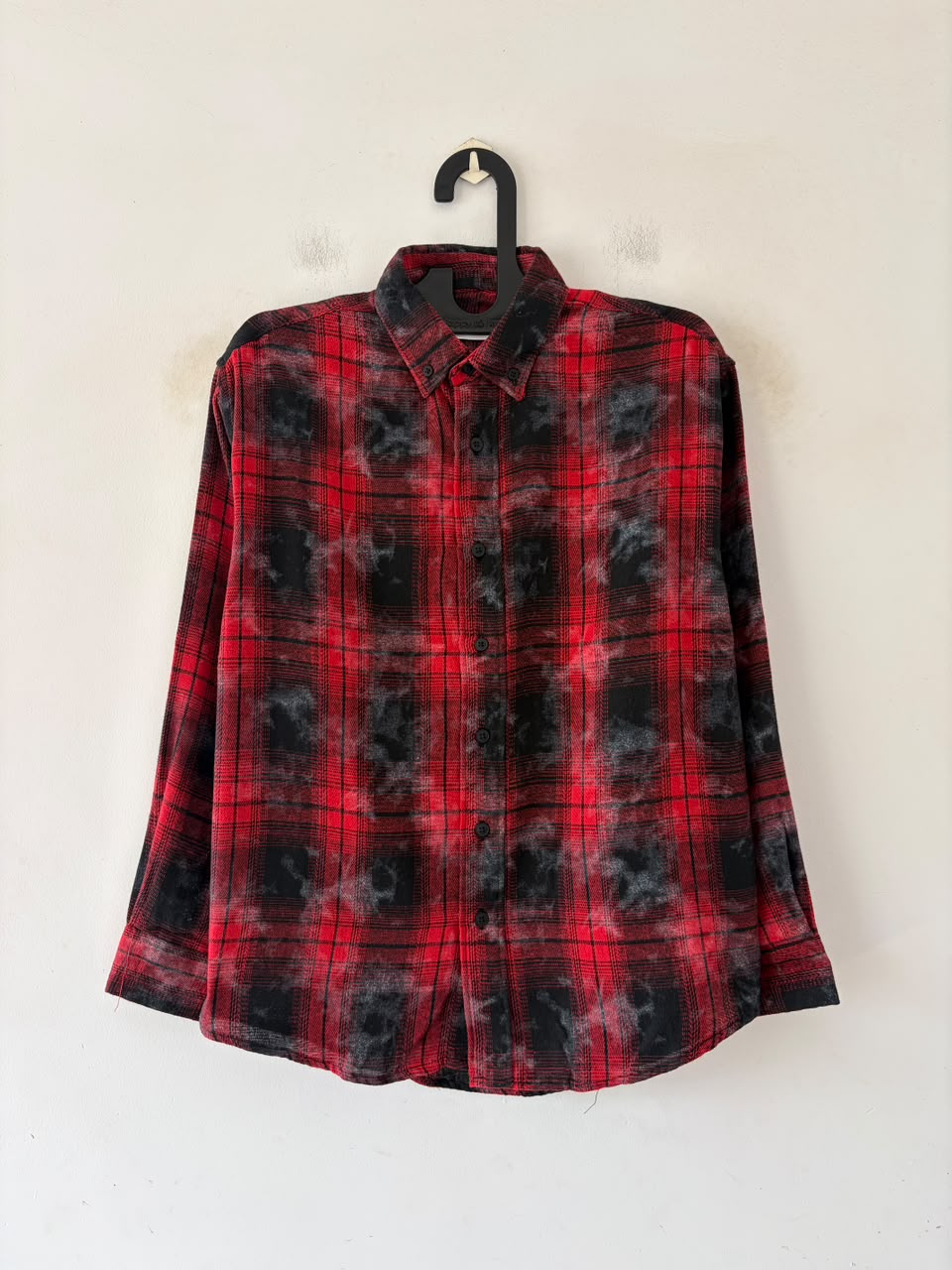Crimson & smoke washed flannels