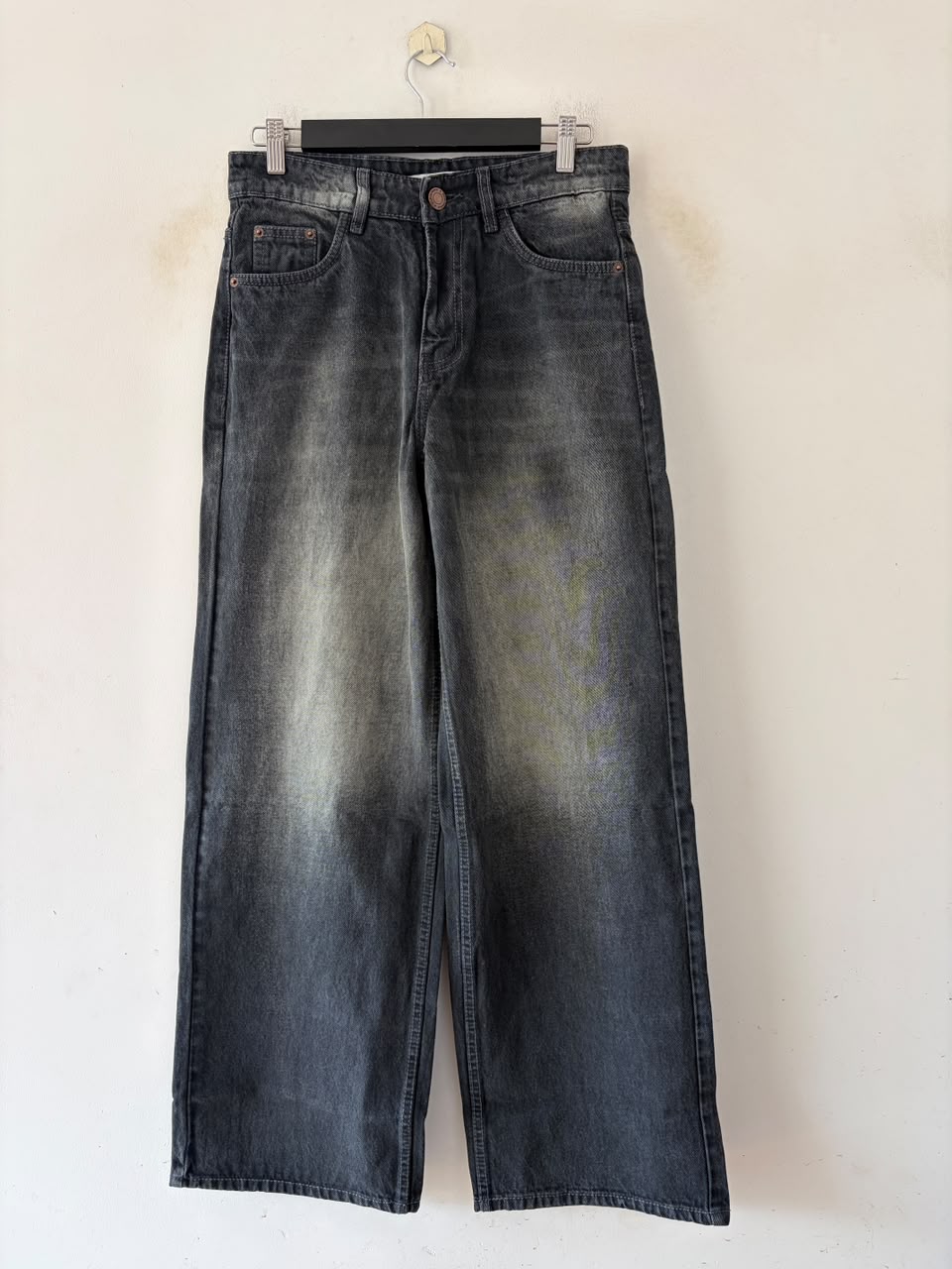 Graphite ash whisker baggy jeans