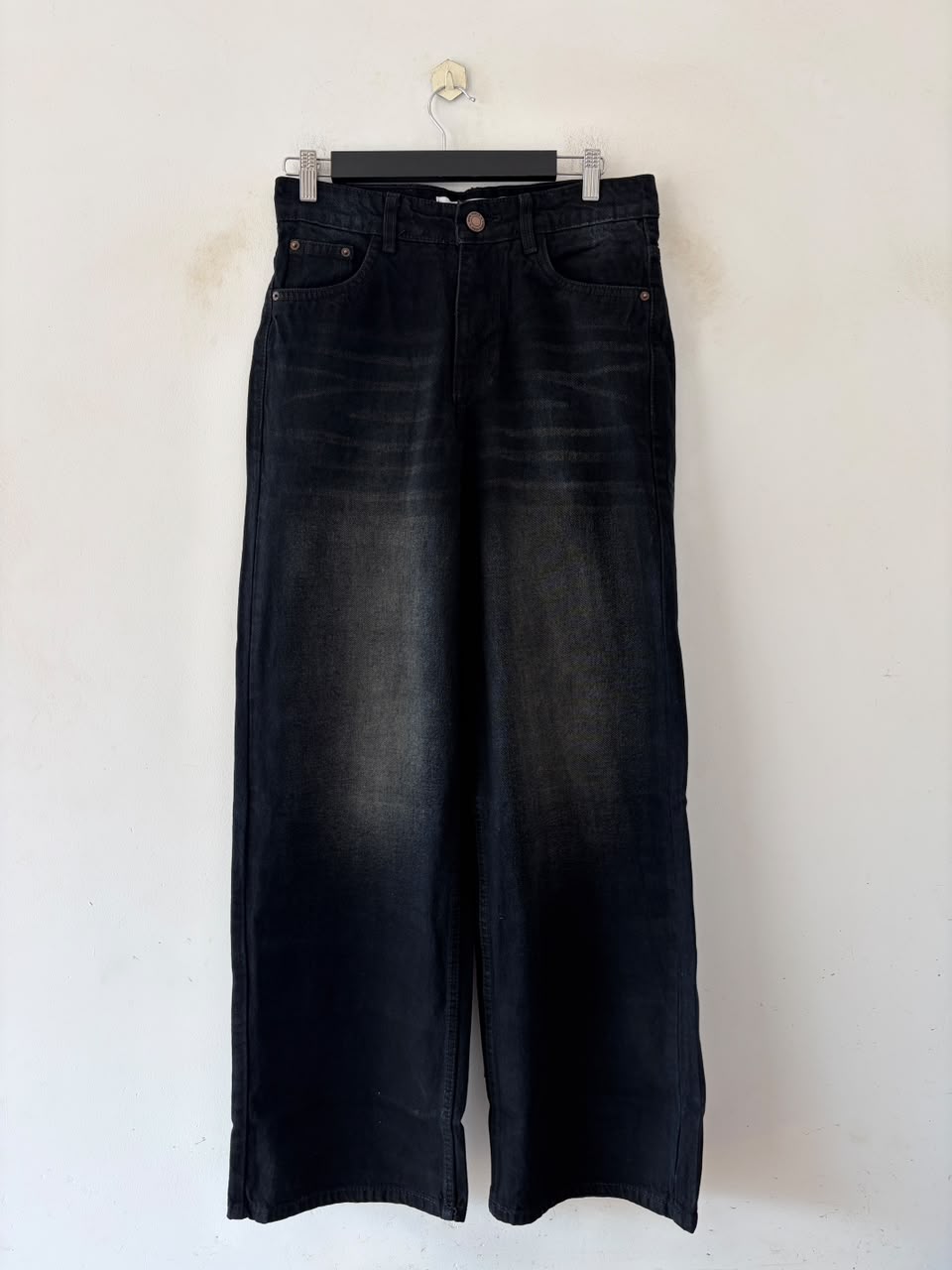 Obsidian drift whisker baggy jeans