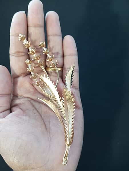 GOLD leaf 3