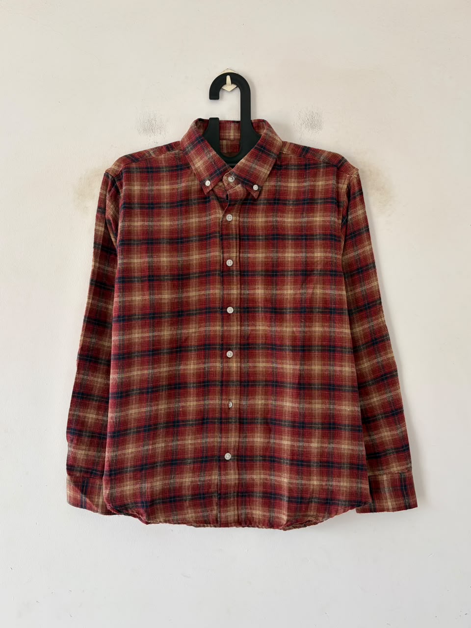 Crimson red & dune flannels