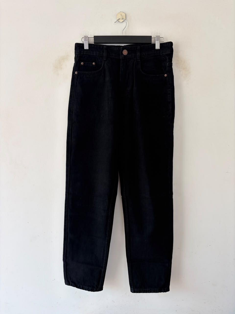Jet black momfit jeans