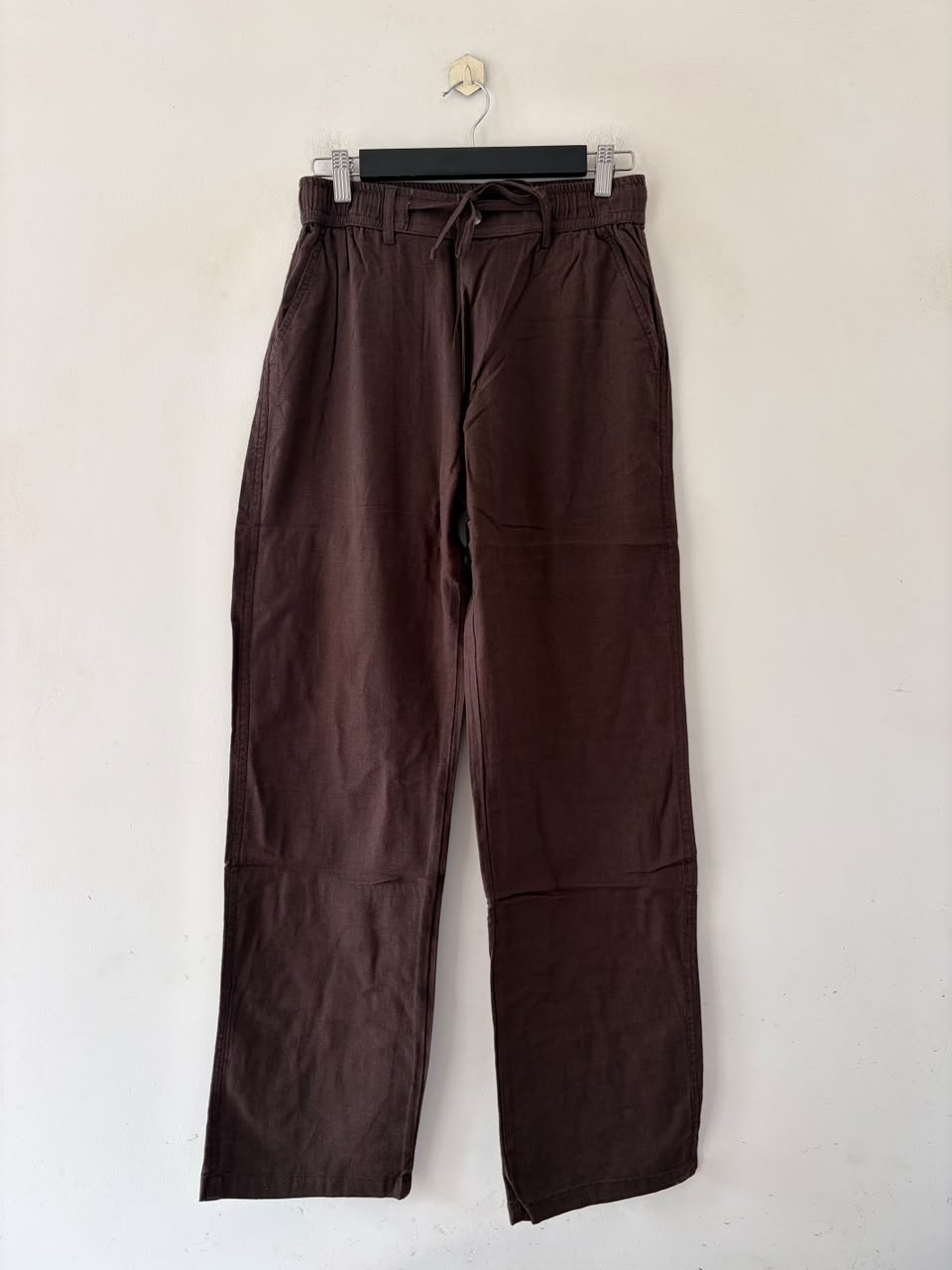 Cocoa calm straight-fit linen pants
