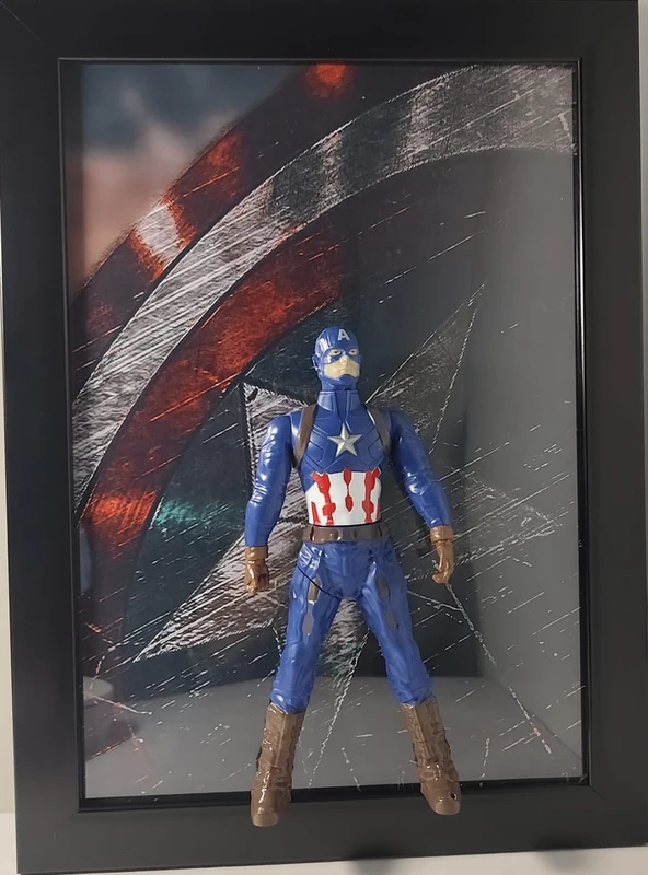 Caption America Die Cast Frame ! Size A4 !