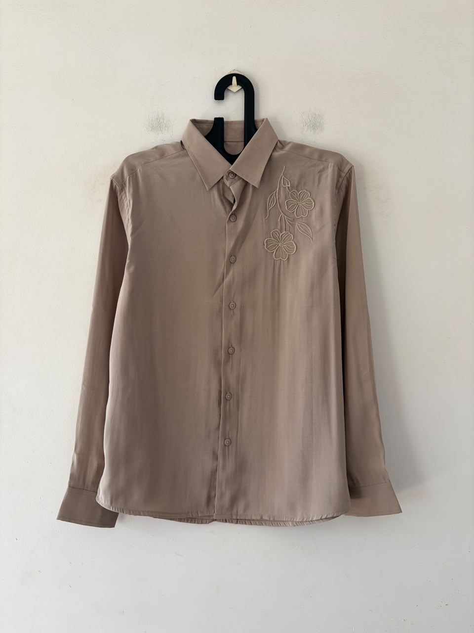 Stone beige embroidered shirt