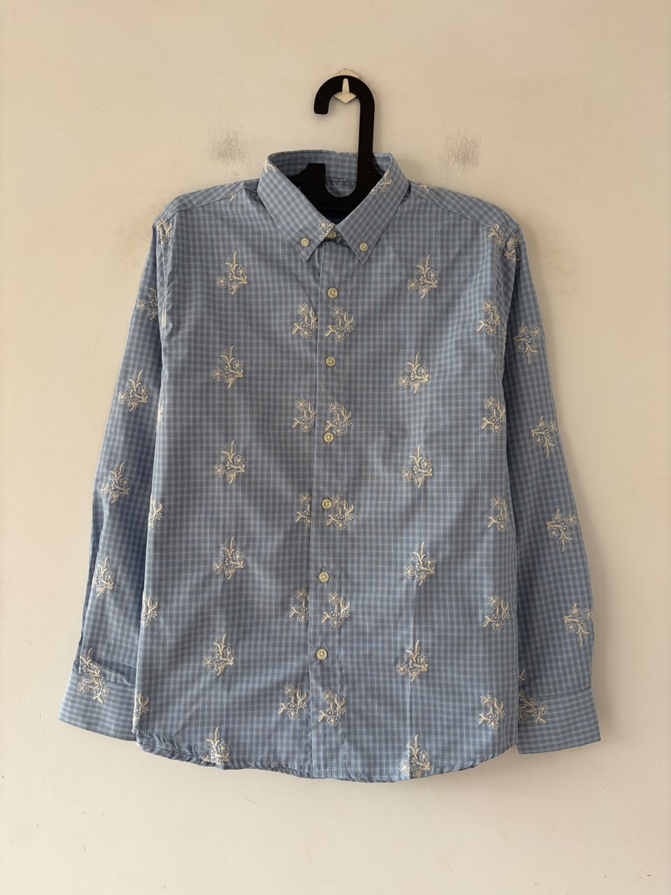 Sky petal embroidered check shirt