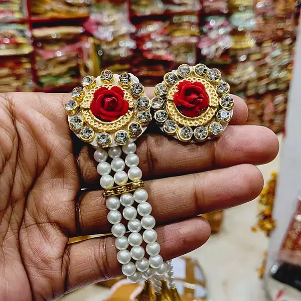 Adjustable Rose Kundan Bracelet