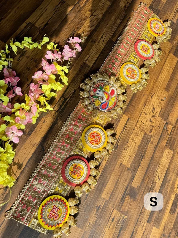 Royal Ganesha Om Swastik Bandanwar Toran