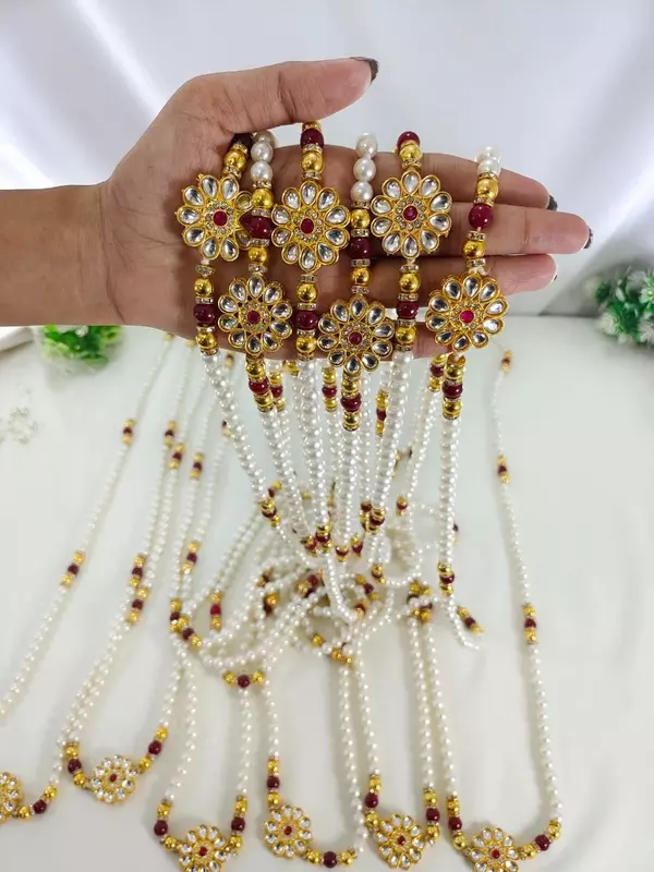 Welcome Barati Swagat Pearl Flower Kundan Mala