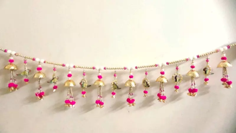 Golden Jhumki Door Bandanwar