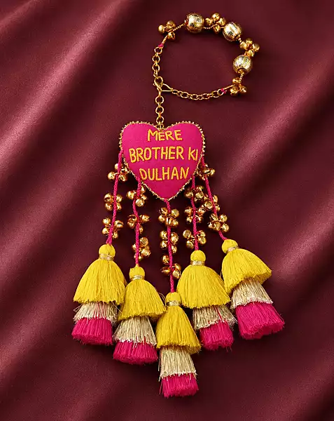 Mere Brother Ki Dulhan Lumba Rakhi