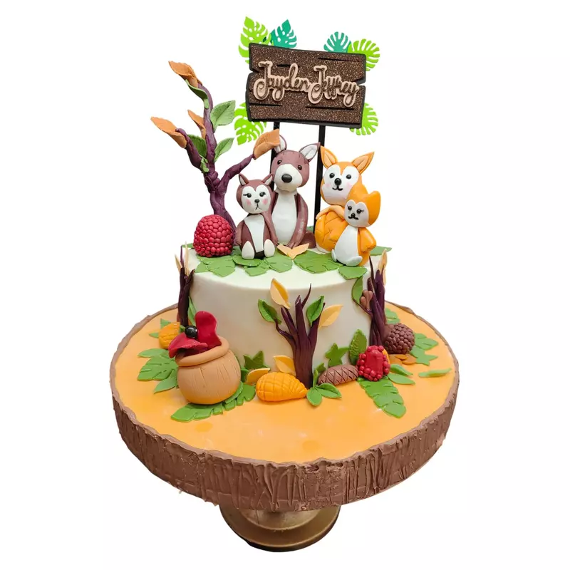 Woodland Theme With Fondant Toys