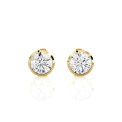 Tara Crown Glow – Halo Diamond Studs