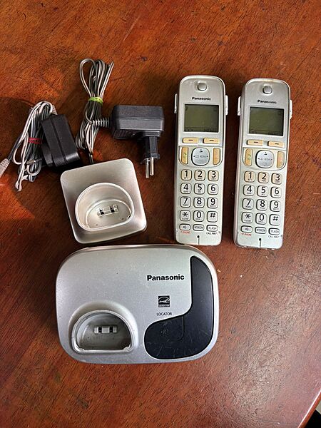 Panasonic Cordless Phone KX-TGD210N intercom