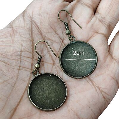 Round Bezel With Earring Hook