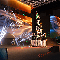 PERFORMANCE - ZERO GRAVITY CREW