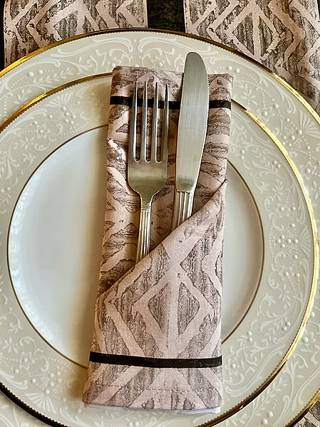 Zigzag Table Napkins x 4