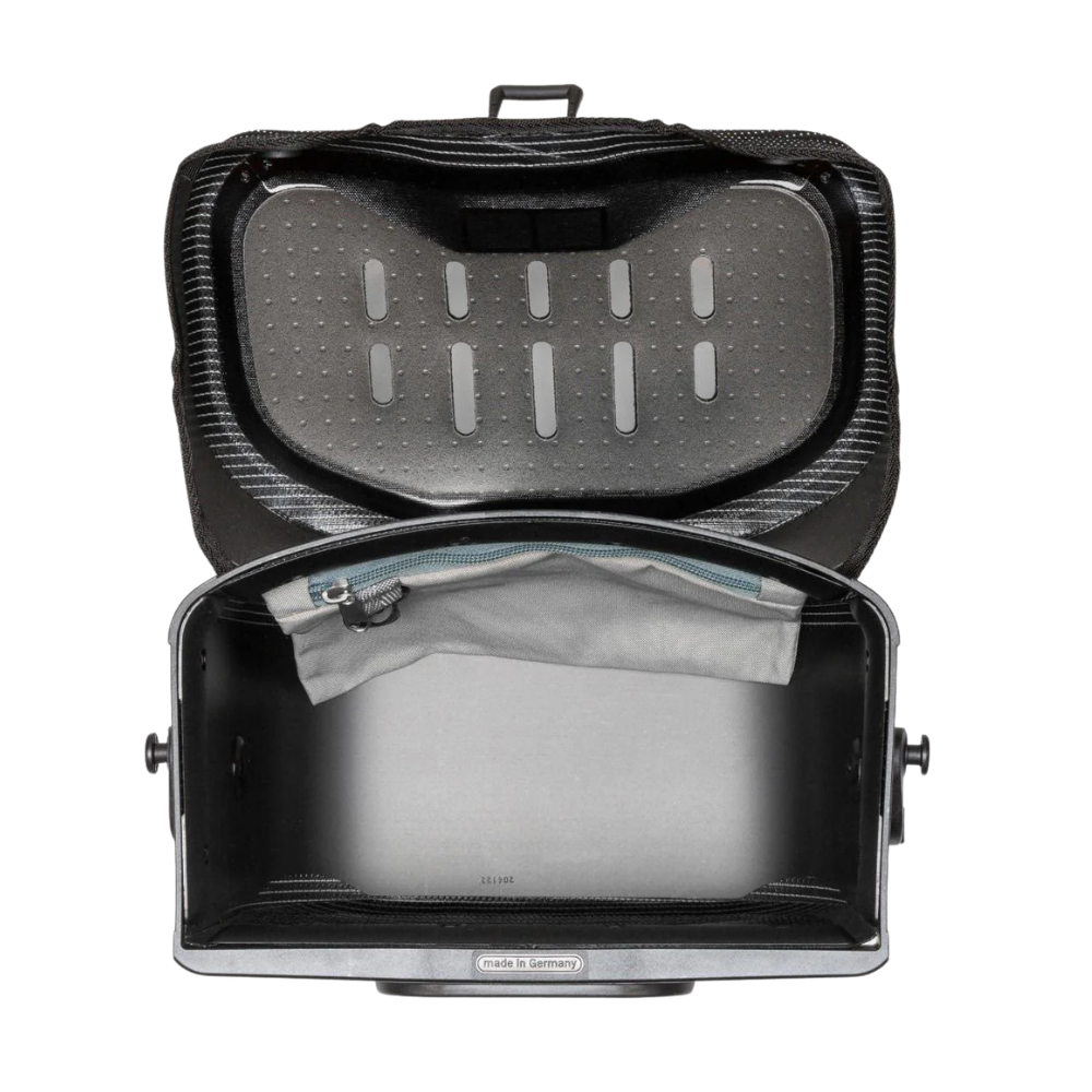 Ortlieb Handlebar Bag Ultimate Six Classic HV Black Reflective 6.5L Ortlieb Handlebar Bag Ultimate Six Classic HV Black Reflective 6.5L