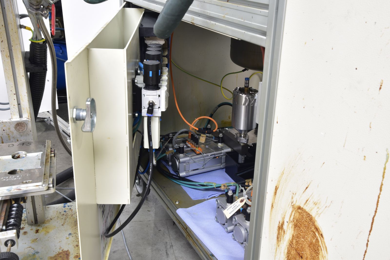 SCHEUGENPFLUG DOS A300, DKM050, potting station, YoM2007