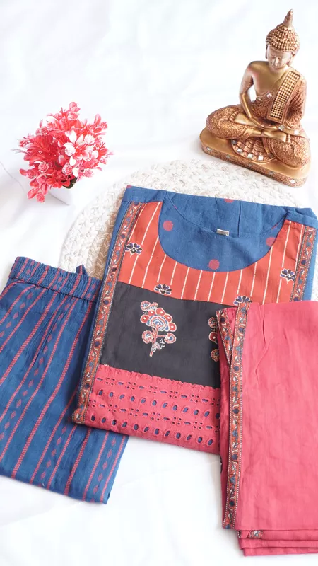 Peacock Blue & Red Pure Cotton 3 Piece Set