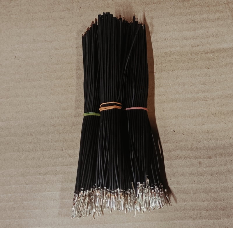 (RMCNN32)  14.38 MALE BLACK/GRAY CRIMP WIRE ( PACK OF 50 )