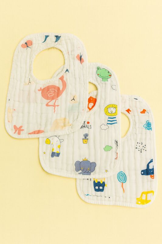 Crinkled Muslin Baby Bibs – Pack of 3 | Assorted Designs Crinkled Muslin Baby Bibs – Pack of 3 | Assorted Designs