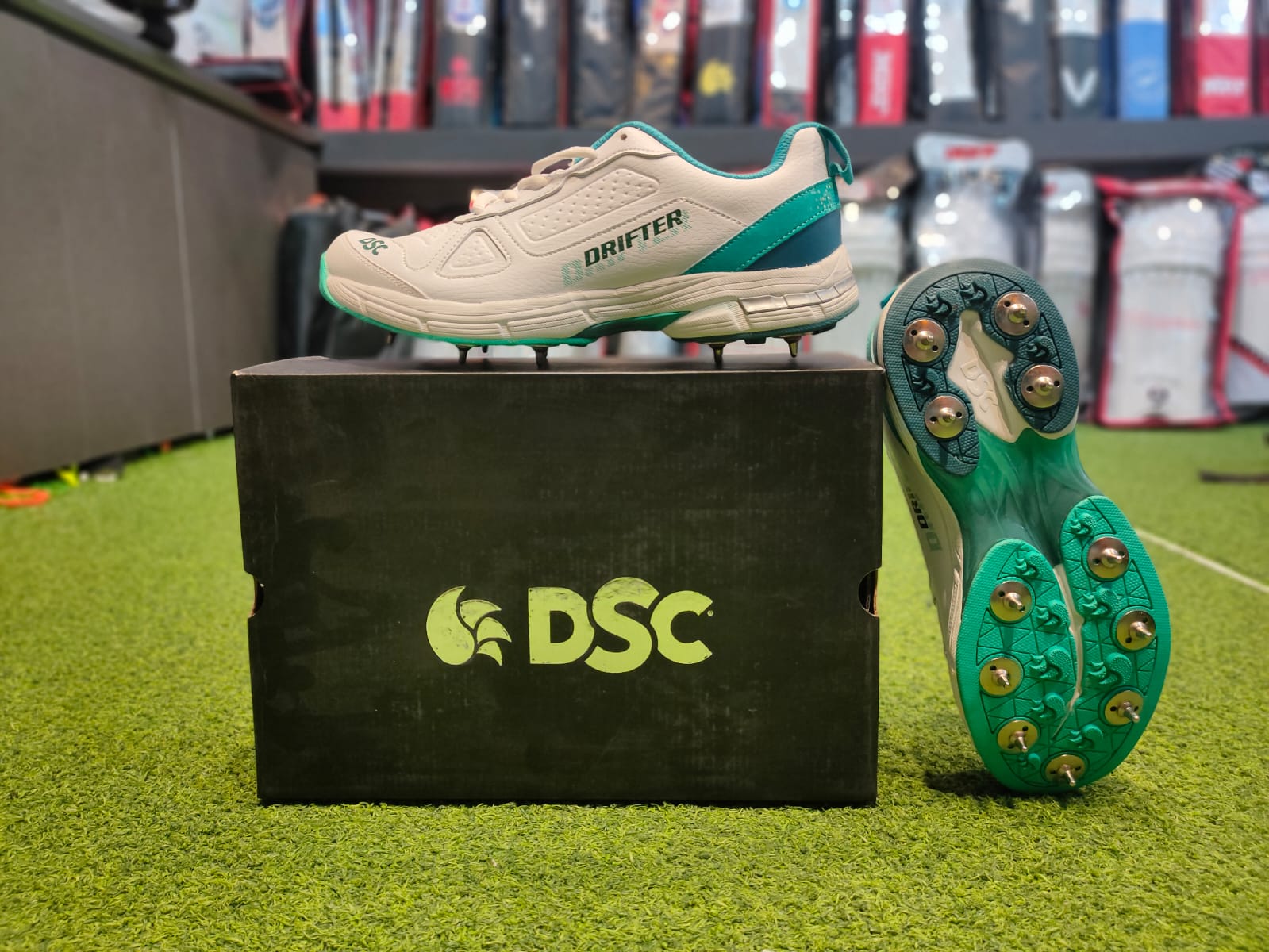 CRICKET SHOE DSC DRIFTER