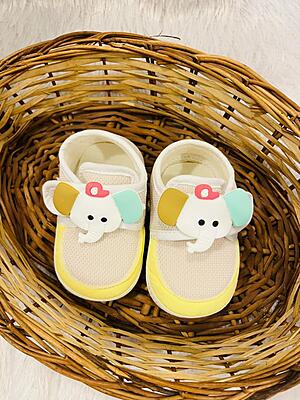 Baby Booties – Unisex Infant Shoes (Beige, 0–6M / 6–12M)