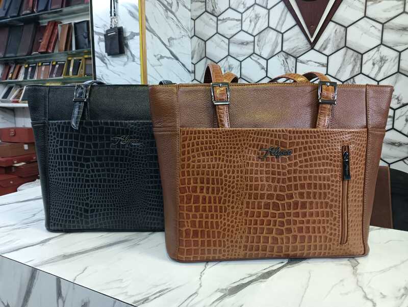 Genuine Buff Leather Shoulder Bag for Women (Tan) Genuine Buff Leather Shoulder Bag for Women (Tan)