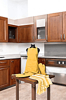 Kitchen Combo Set – Apron, Mitt, Holder & Towels