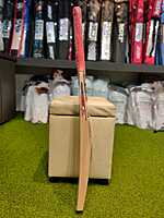 Cricket Bat - MRF-MASTER KW Cricket Bat - MRF-MASTER KW