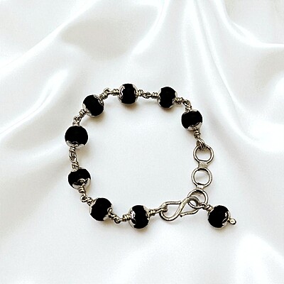 Baby Karungali Bracelet in Pure Silver – Traditional Protection Bracelet Baby Karungali Bracelet in Pure Silver – Traditional Protection Bracelet