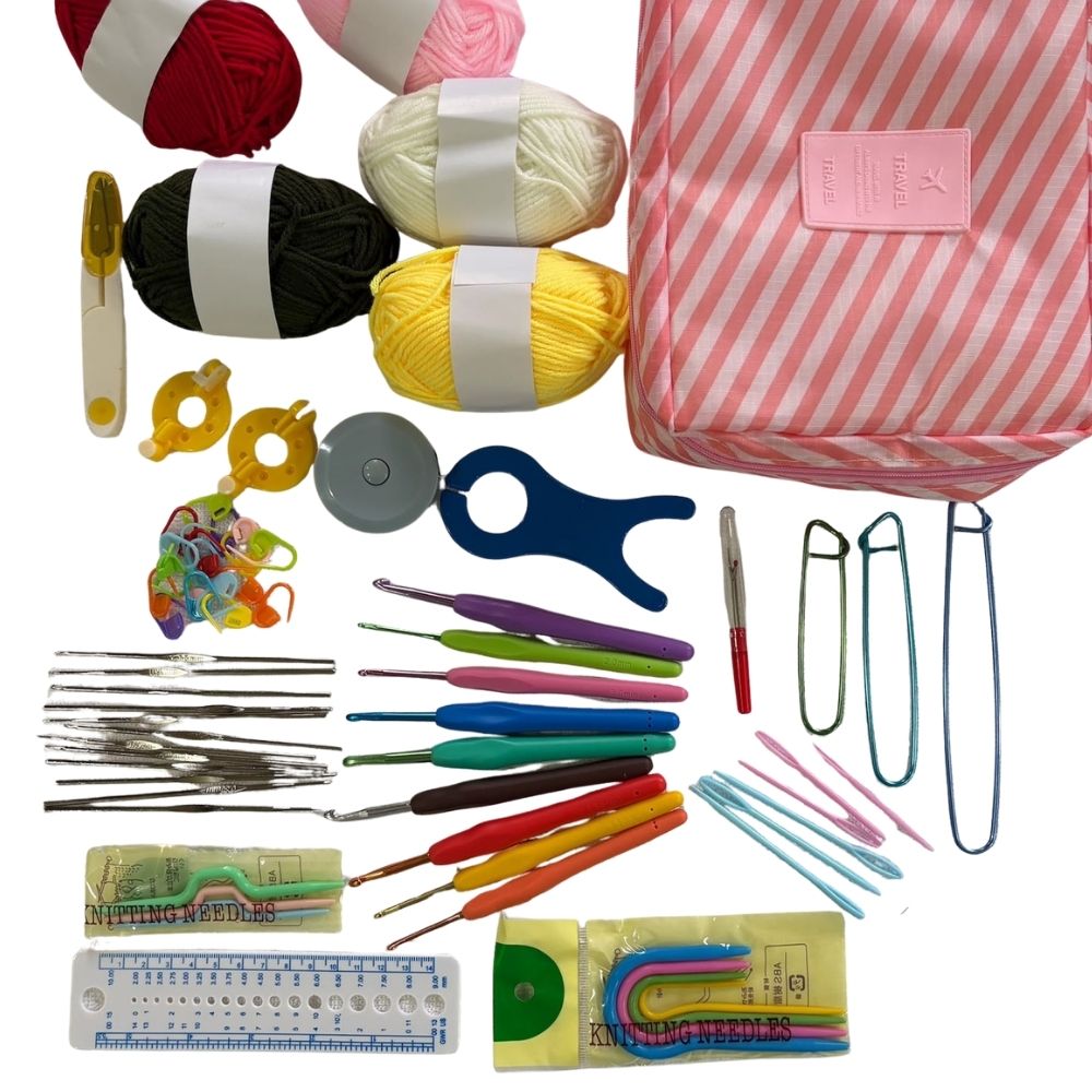 Crochet Beginner Kit With Travel Pouch Crochet Beginner Kit With Travel Pouch