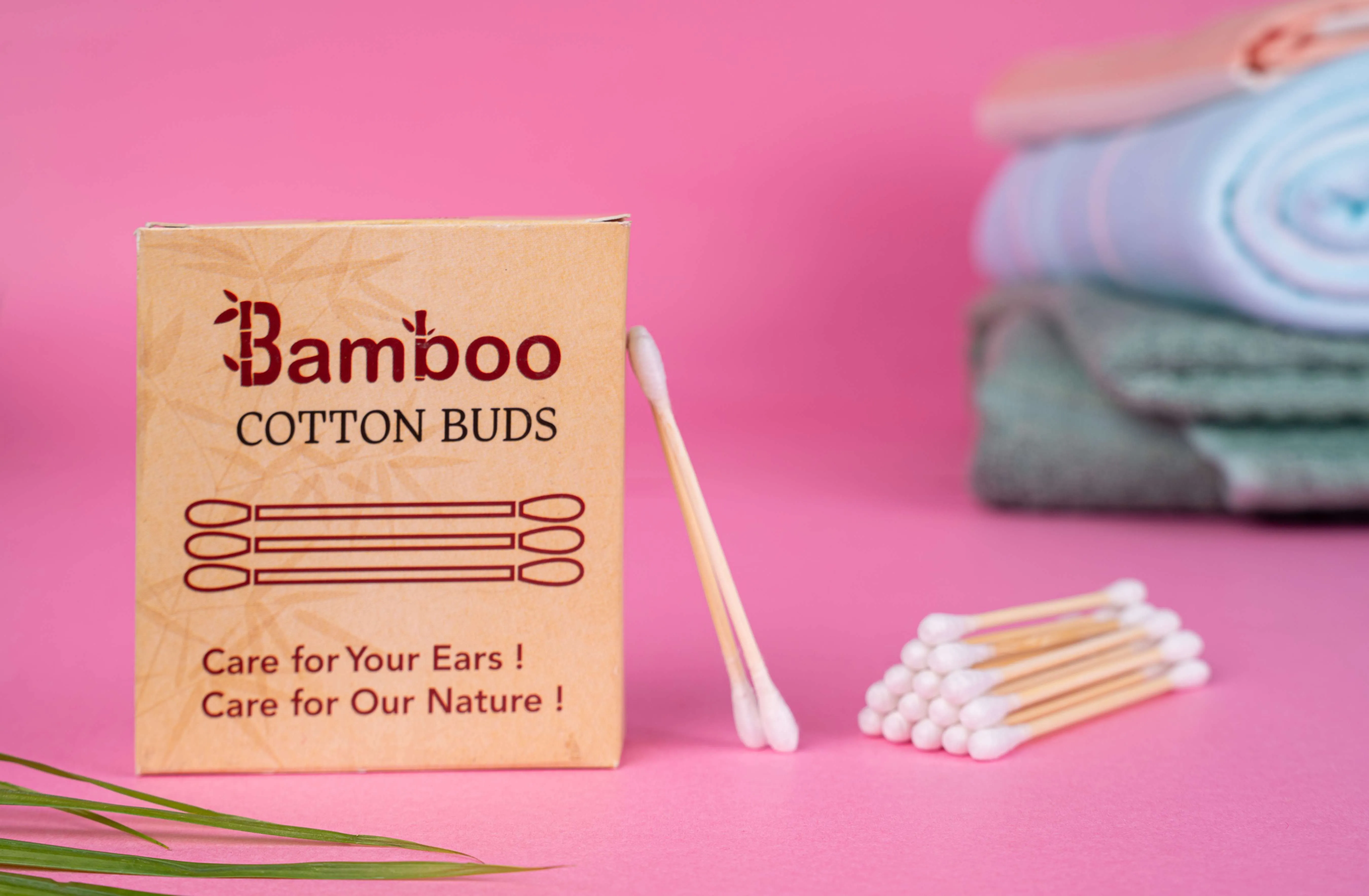 Eco friendly bamboo cotton swabs for personal care use