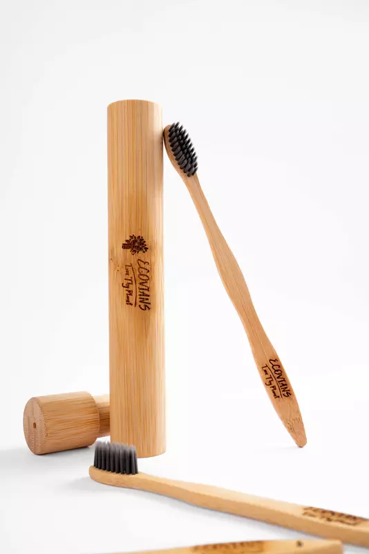 Eco friendly bamboo toothbrush carrying case for travelers Eco friendly bamboo toothbrush carrying case for travelers