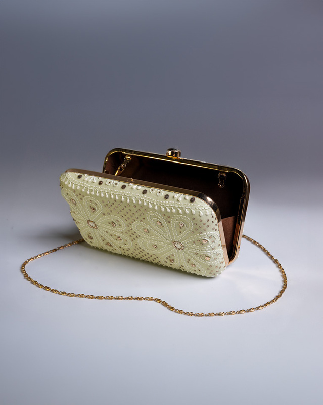 Beautiful Cream Floral Chikankari Clutch Bag – Handmade in Lucknow