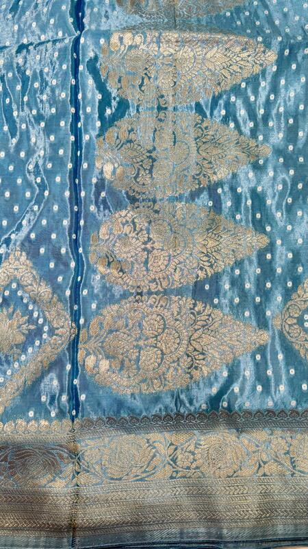 Banarasi Russian silk with Bandini weaving saree