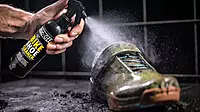 MUC OFF PREMIUM BIKE SHOE CLEANER 250ml