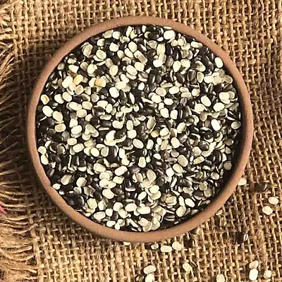 Urad Dal ( Black split )