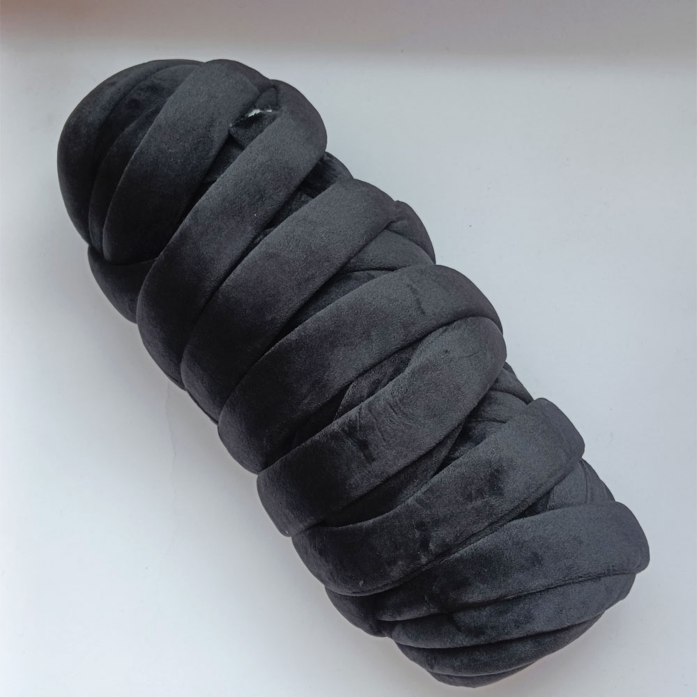 Jumbo Arm Knitting Yarn-35-Black
