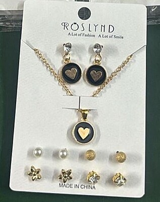 Fashion Jewellery Gold Plated Necklace and Earrings Combo Jewellery Set for Girls and Women (Gold) Fashion Jewellery Gold Plated Necklace and Earrings Combo Jewellery Set for Girls and Women (Gold)