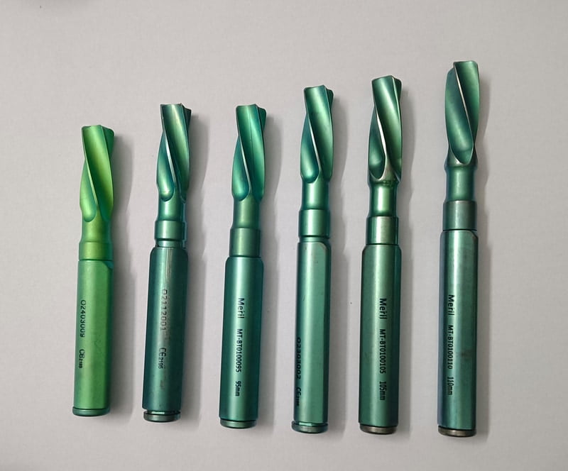 ANTI-ROTATION SCREWS FOR PFRN NEW