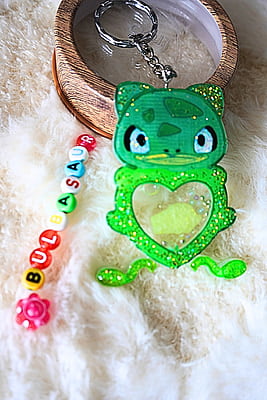 BULBASAUR SHAKER KEYCHAIN