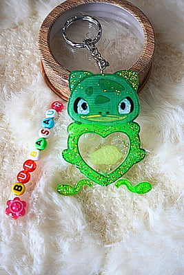 BULBASAUR SHAKER KEYCHAIN