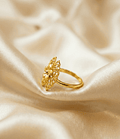 18 kt butterfly floral ring