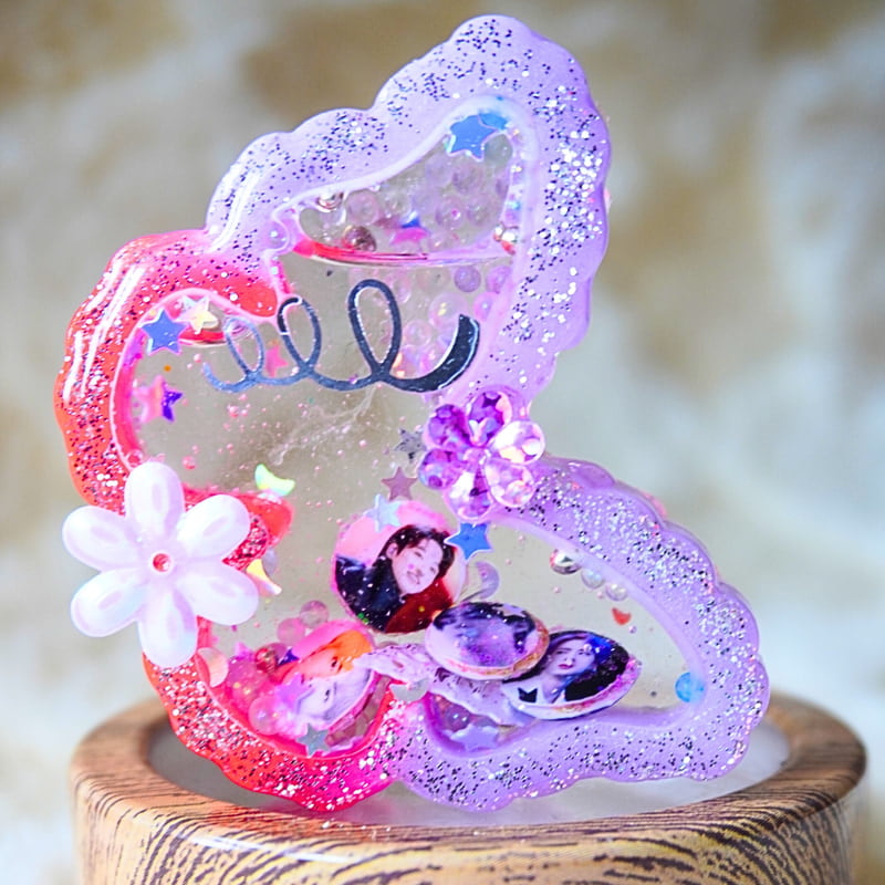 BUTTERFLY WITH PHOTO SHAKER BITS KEYCHAIN