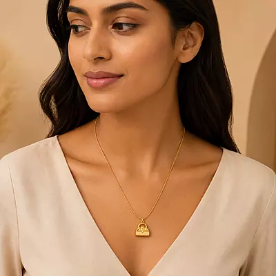 Aurelia Mini Handbag Pendant Necklace